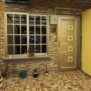 Puerta en línea española